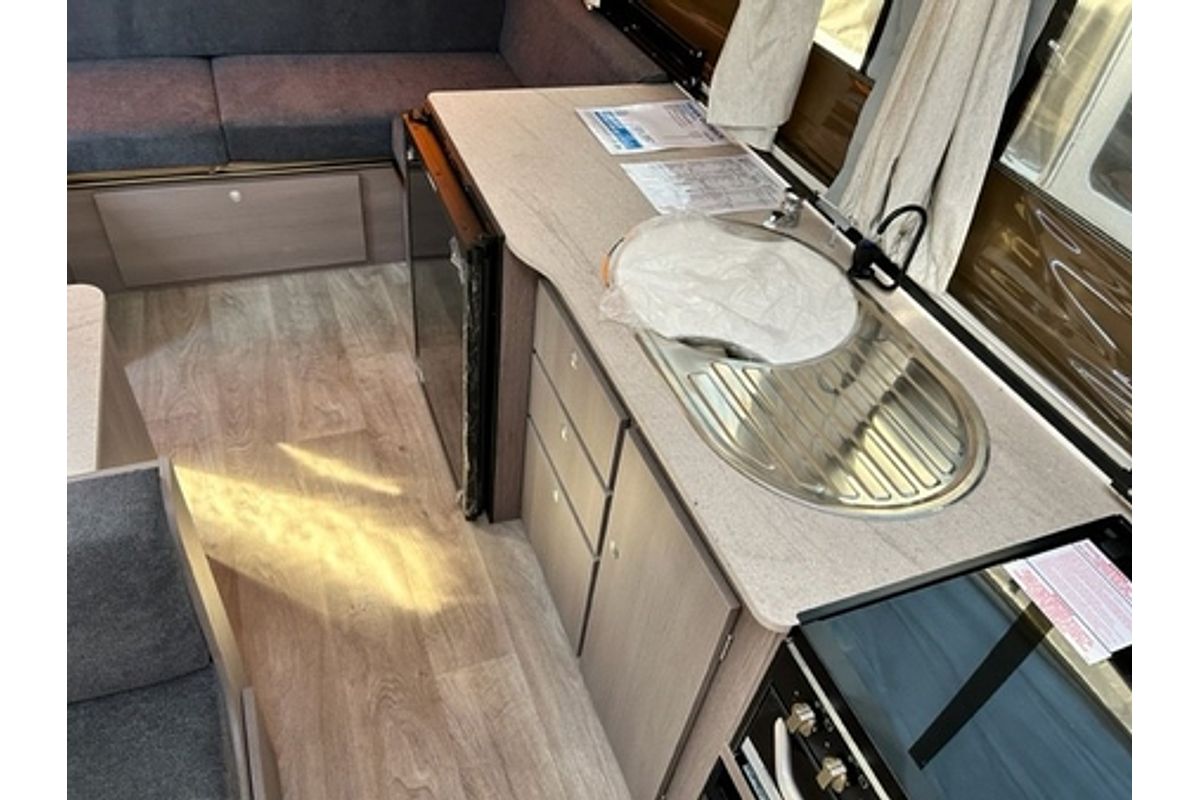 2023 Jayco SWAN CAMPER OB.CP-MY23