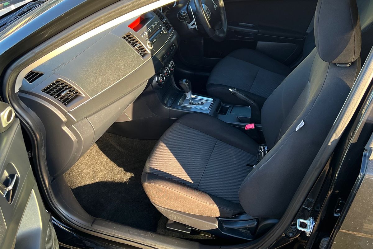 2011 Mitsubishi Lancer VR-X CJ
