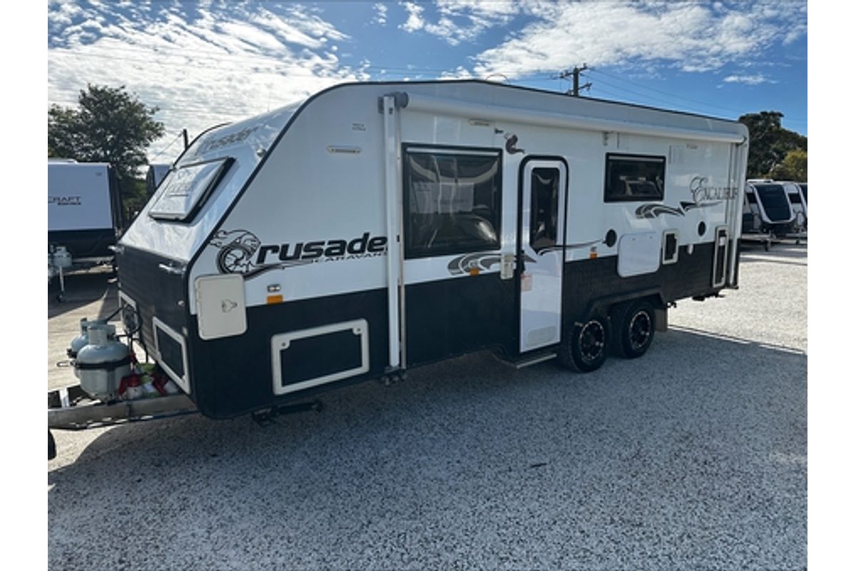 2015 Crusader EXCALIBUR CARAVAN