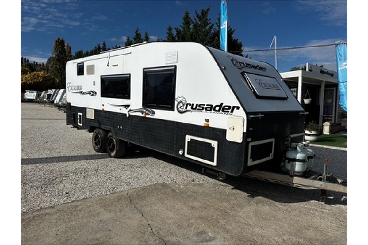 2015 Crusader EXCALIBUR CARAVAN