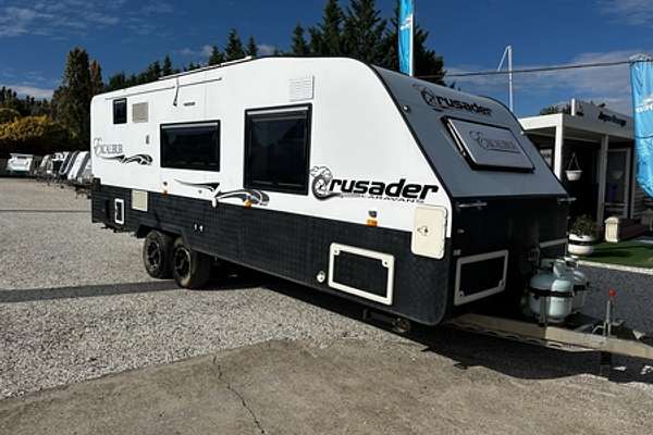 2015 Crusader EXCALIBUR CARAVAN