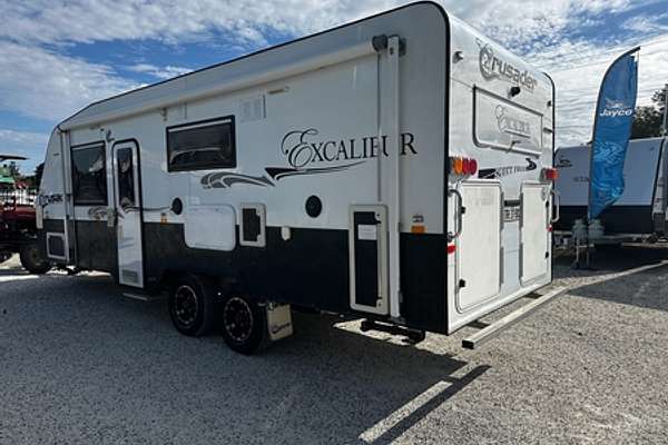 2015 Crusader EXCALIBUR CARAVAN