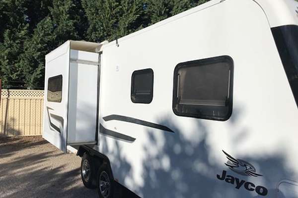 2016 Jayco SILVERLINE CARAVAN 21' (21.65