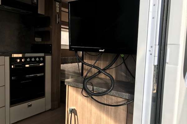 2016 Jayco SILVERLINE CARAVAN 21' (21.65