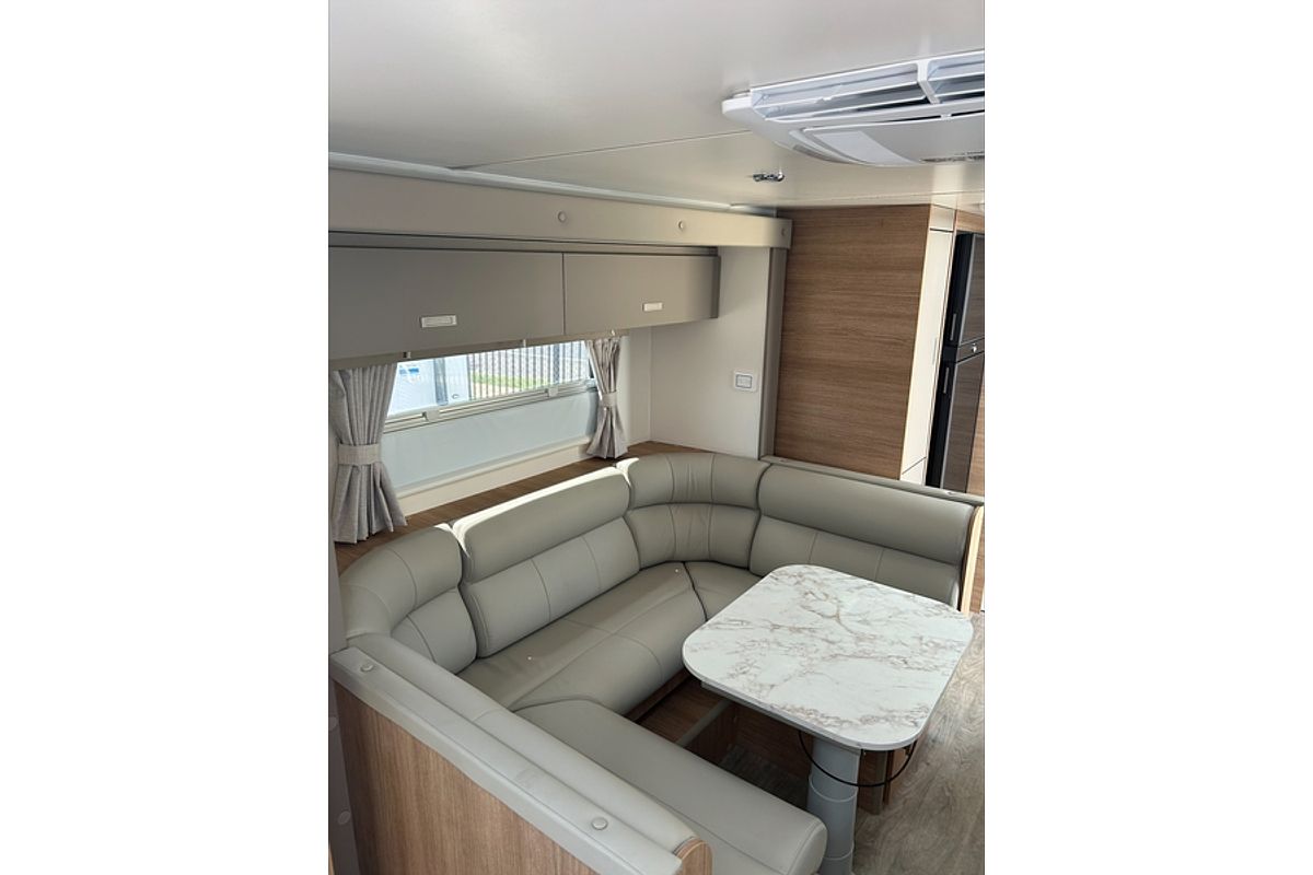 2025 Jayco SILVERLINE CARAVAN 22.68-5.SL-MY25