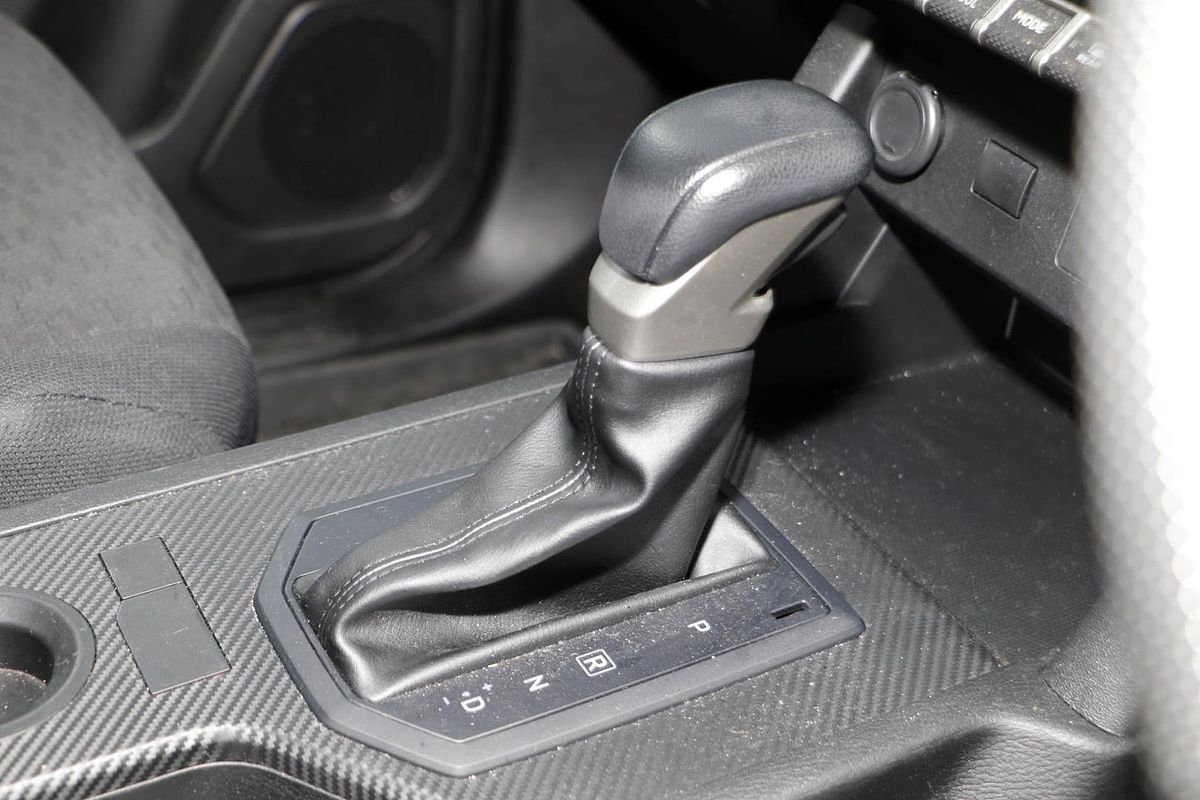 2024 Mitsubishi Triton GLX MV Rear Wheel Drive