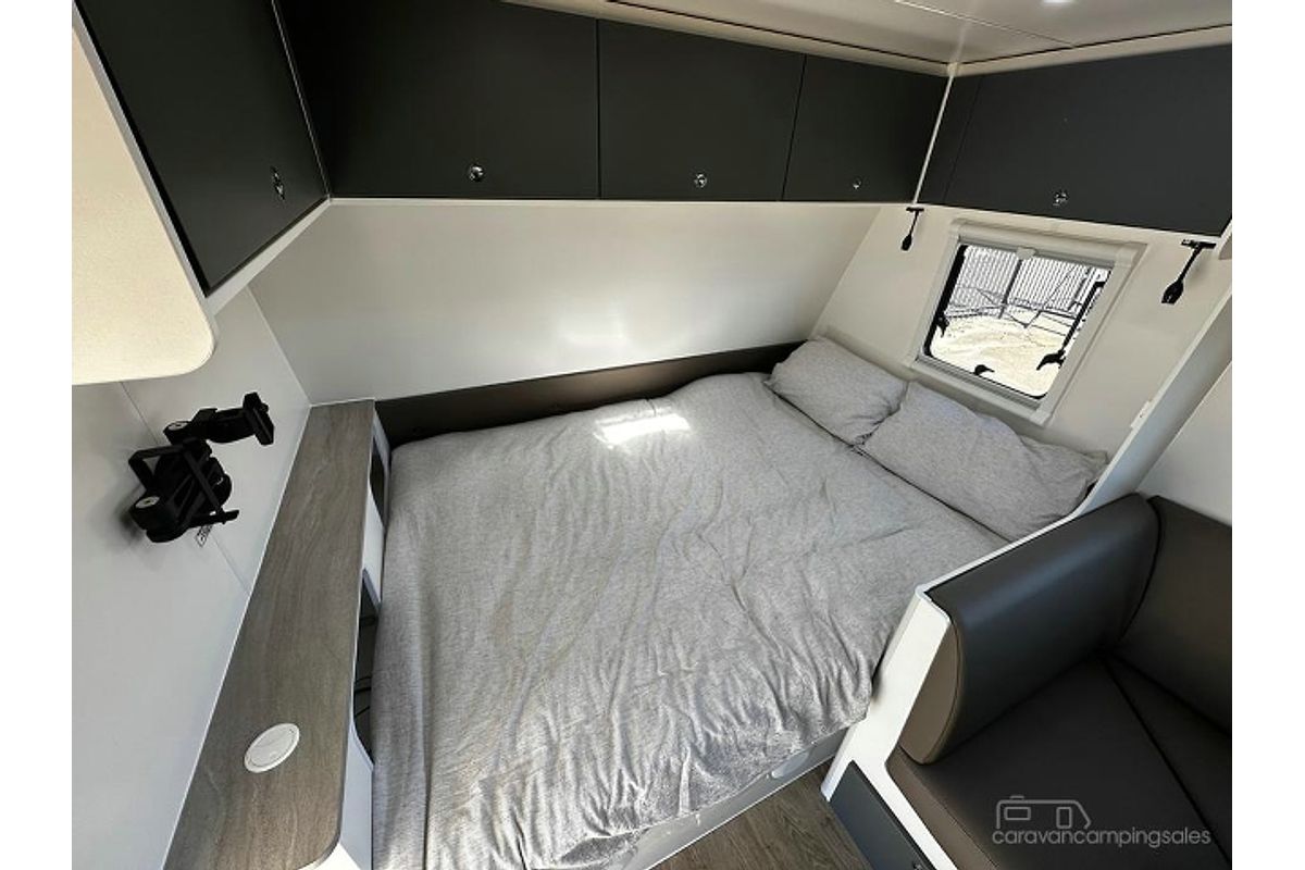 2025 Jayco STARCRAFT CARAVAN 19.61-3.BP.SC-MY25