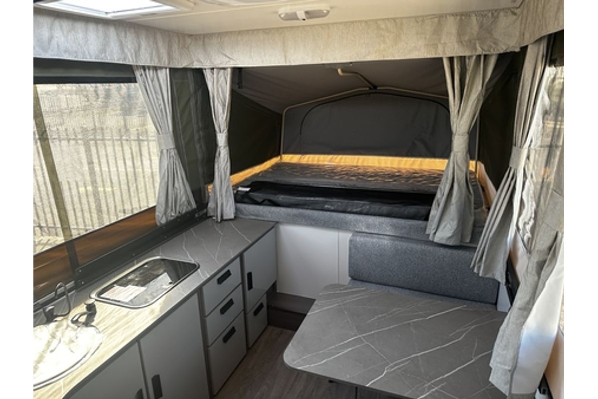 2025 Jayco LARK CAMPER OB.CP-MY25