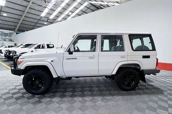 2020 Toyota Landcruiser GXL VDJ76R