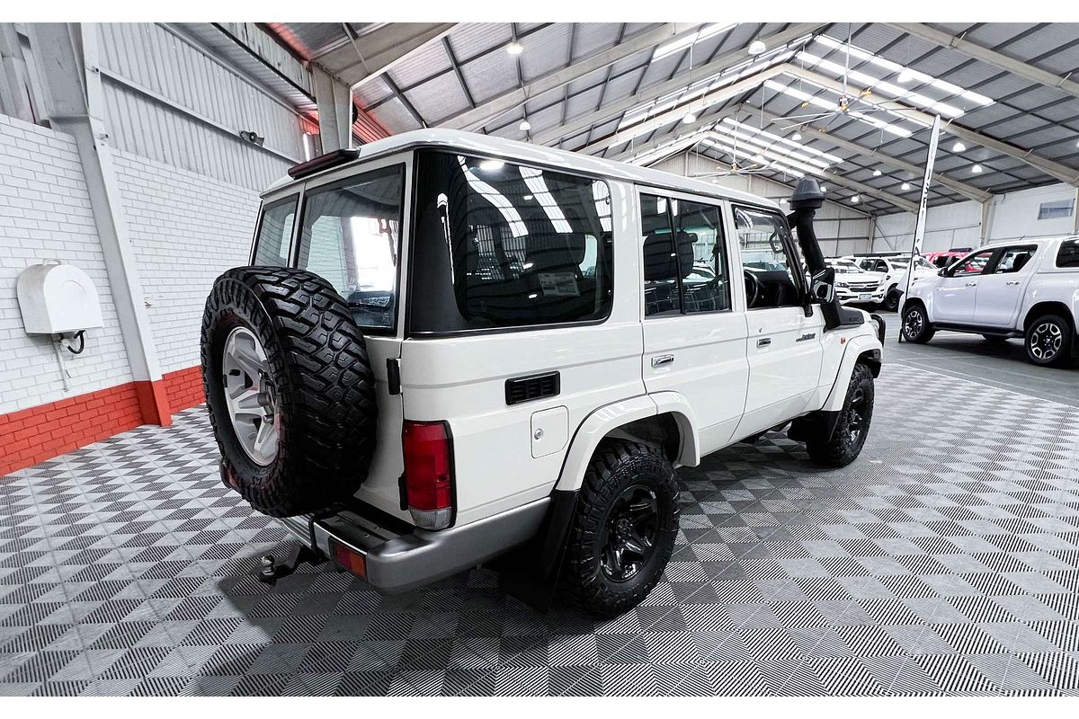2020 Toyota Landcruiser GXL VDJ76R