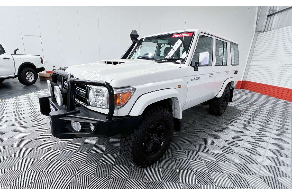 2020 Toyota Landcruiser GXL VDJ76R