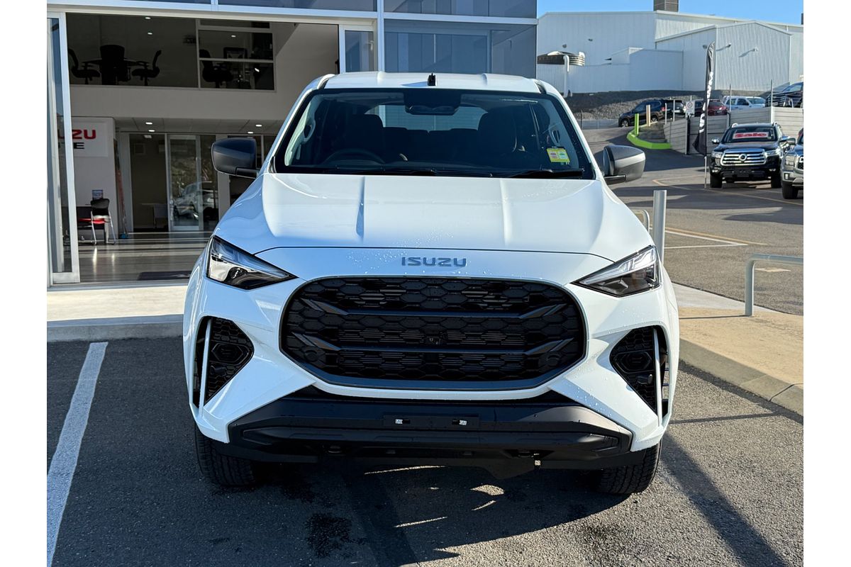2025 Isuzu MU-X LS-M