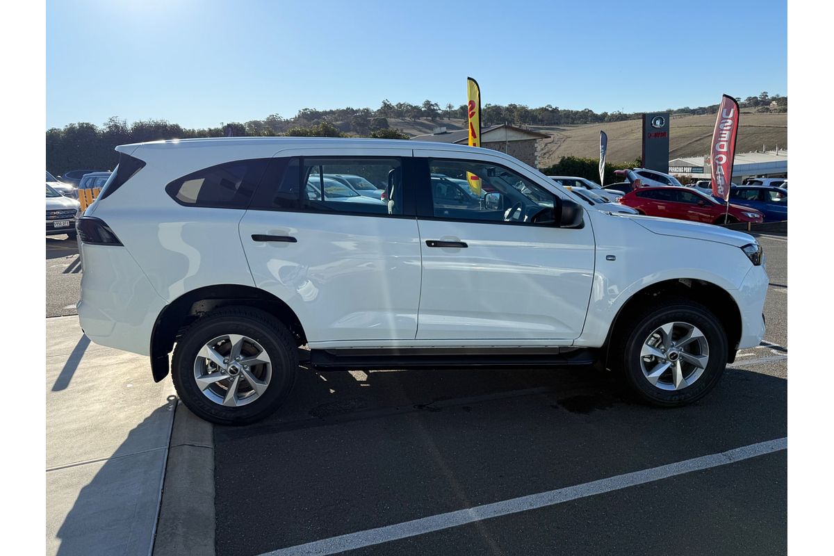 2025 Isuzu MU-X LS-M