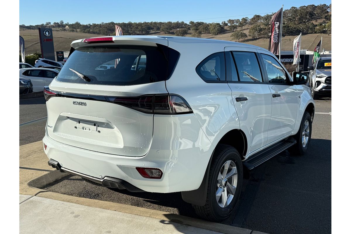 2025 Isuzu MU-X LS-M