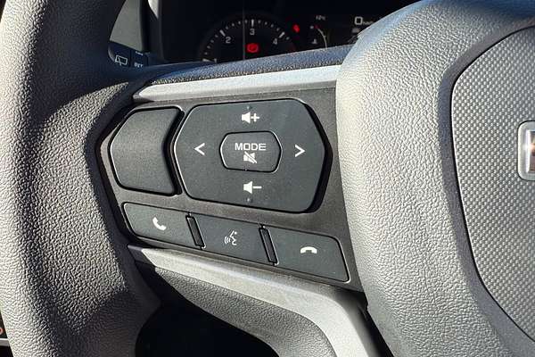 2025 Isuzu MU-X LS-M