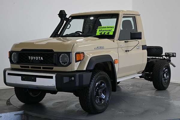 2025 Toyota Landcruiser GXL VDJL79R 4X4