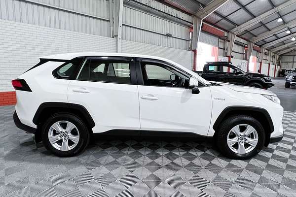 2020 Toyota RAV4 GX AXAH52R
