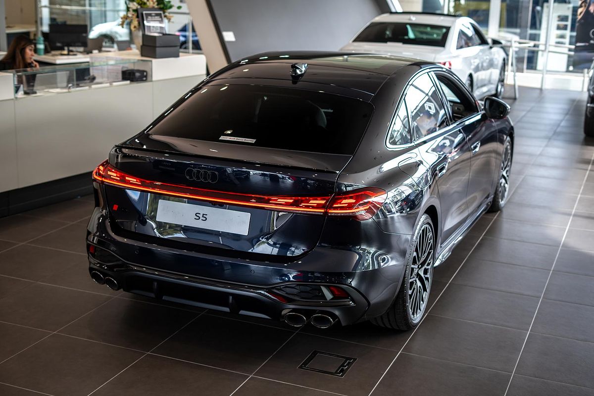 2025 Audi S5 B10