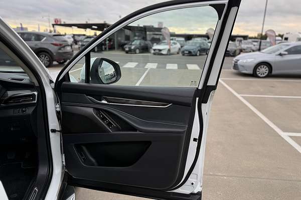 2021 LDV D90 Executive SV9A