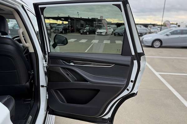2021 LDV D90 Executive SV9A