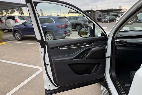 2021 LDV D90 Executive SV9A