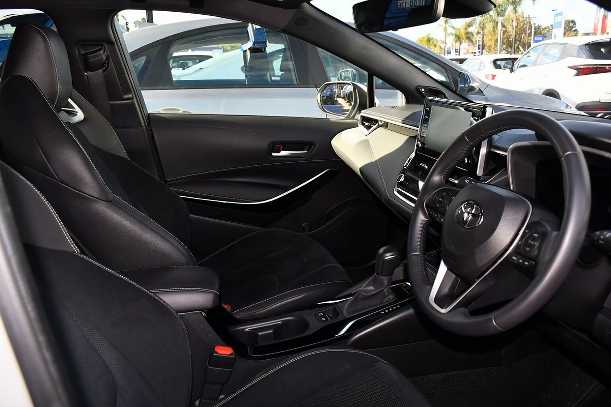 2021 Toyota Corolla ZR Hybrid ZWE211R