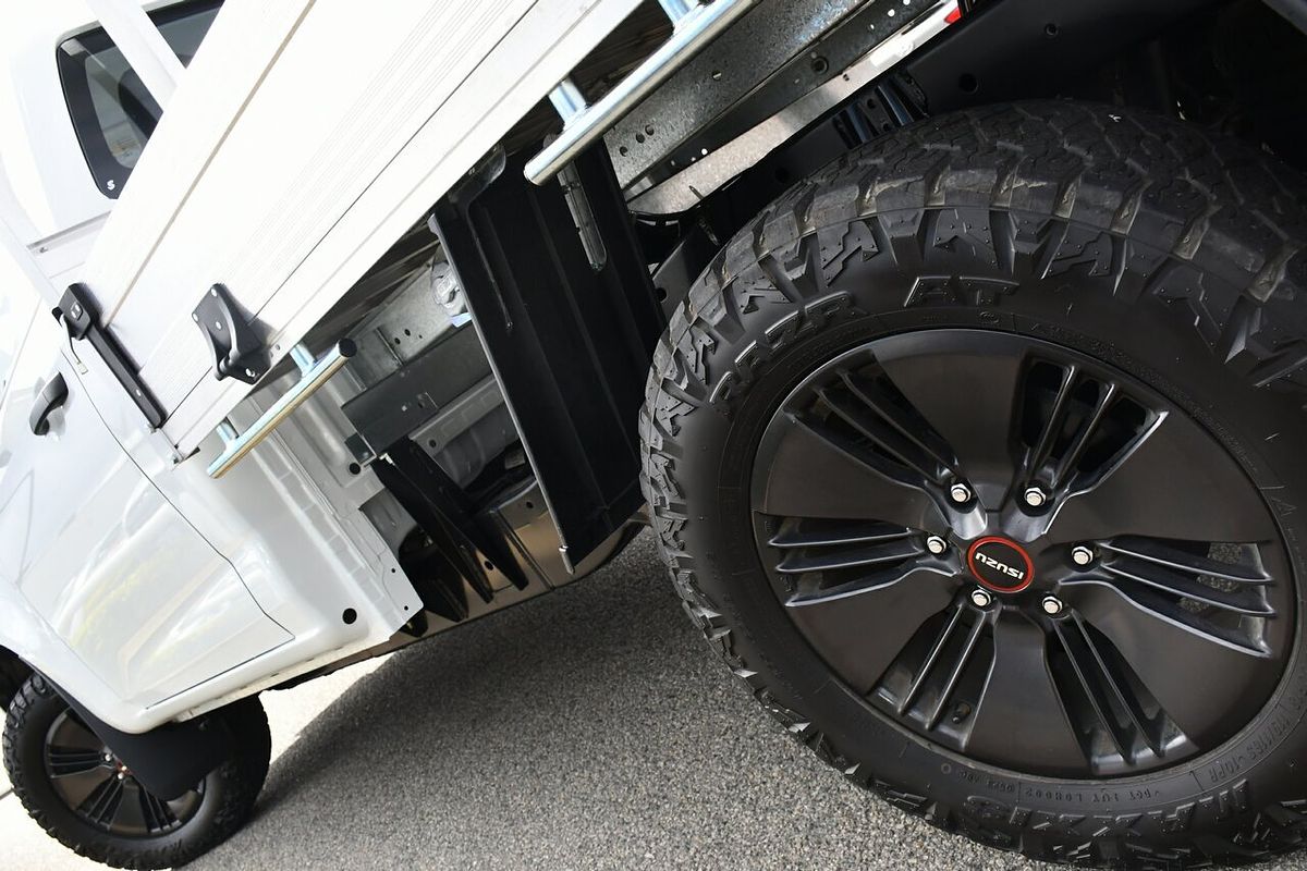 2024 Isuzu D-MAX SX High Ride Rear Wheel Drive