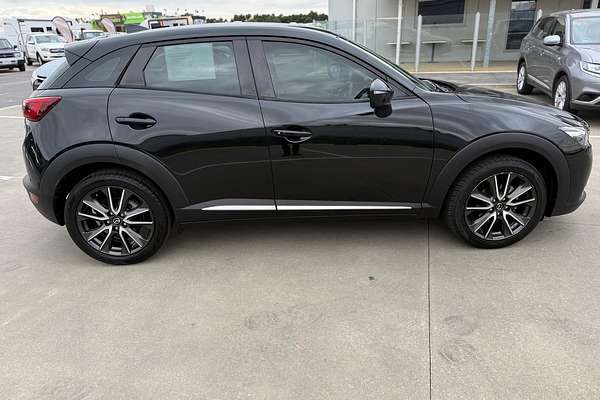 2017 Mazda CX-3 Akari DK