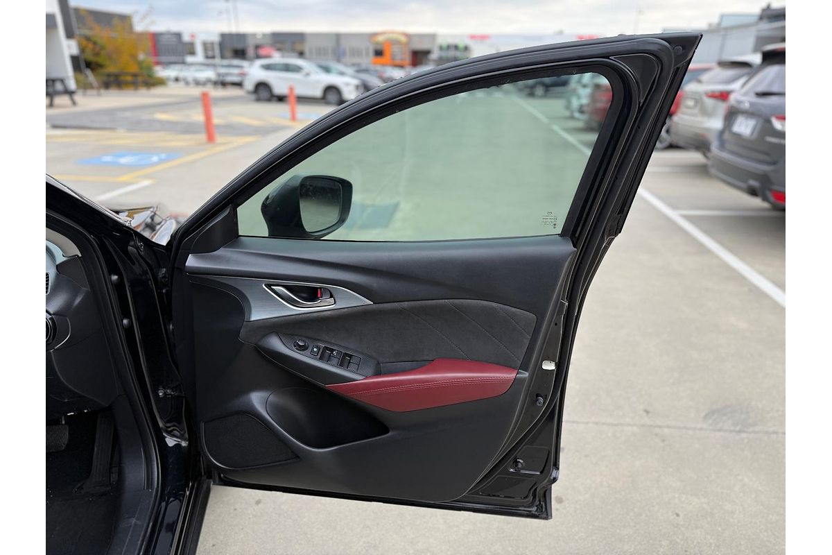 2017 Mazda CX-3 Akari DK
