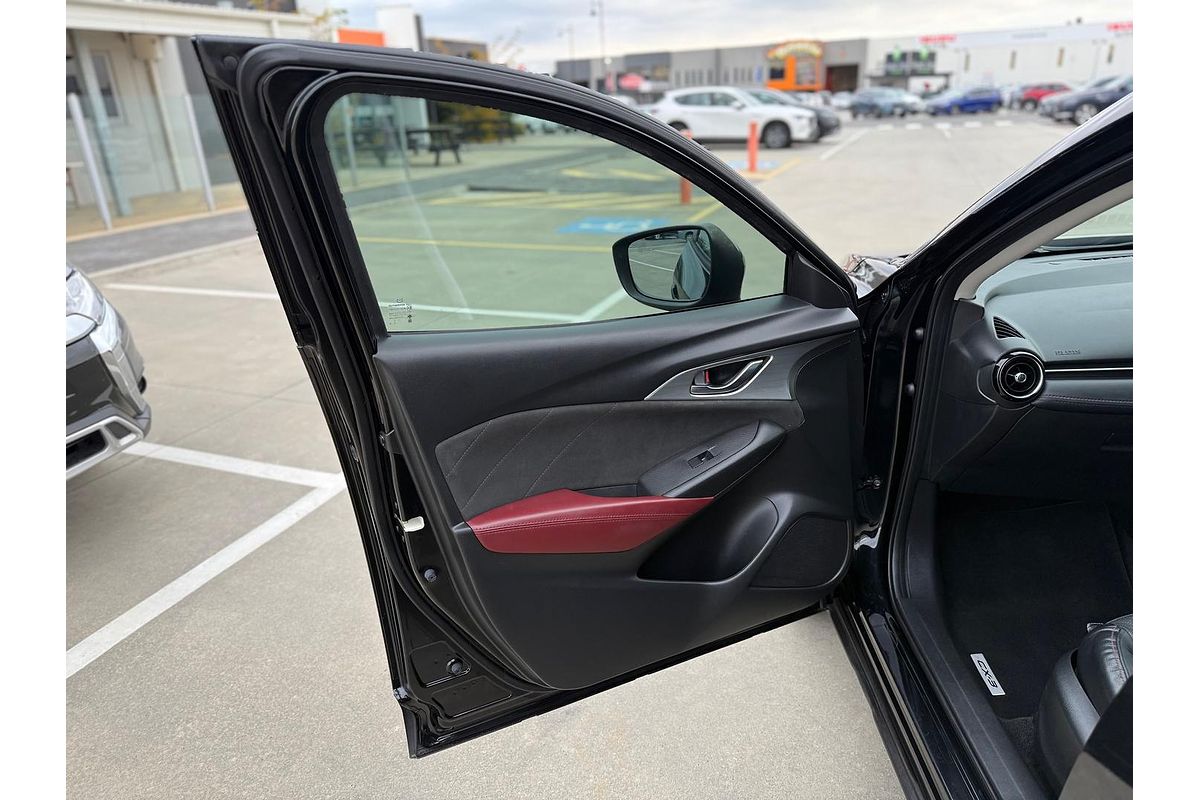 2017 Mazda CX-3 Akari DK