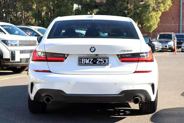 2022 BMW 3 Series 320i M Sport G20