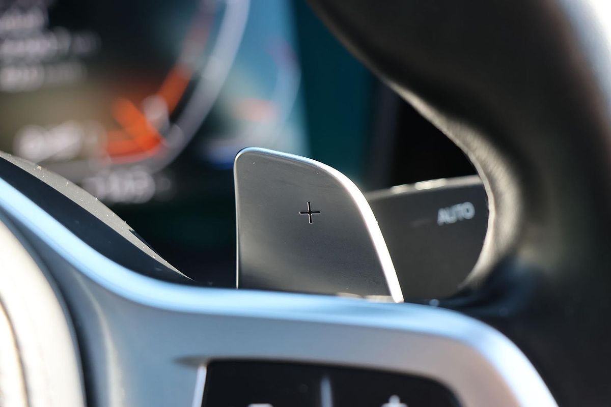 2022 BMW 3 Series 320i M Sport G20