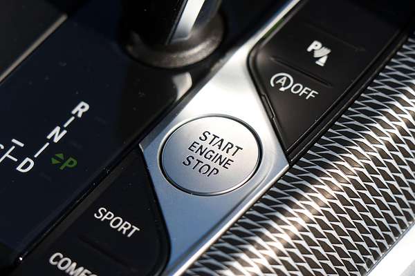 2022 BMW 3 Series 320i M Sport G20