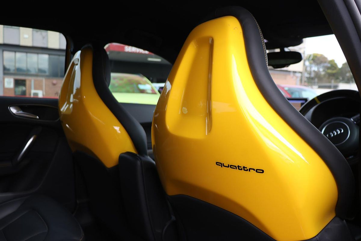 2015 Audi S1 8X