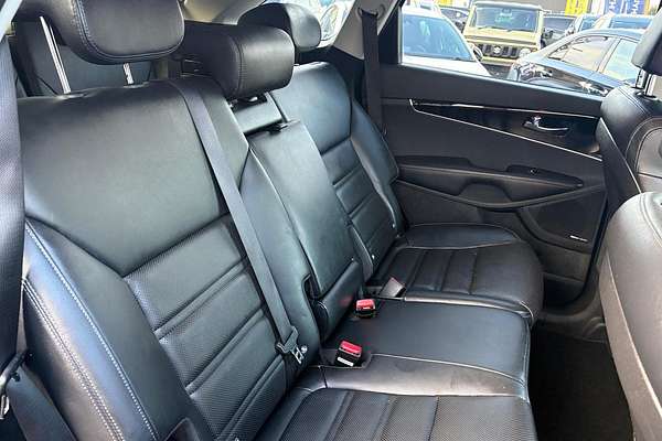 2019 Kia Sorento SLi UM