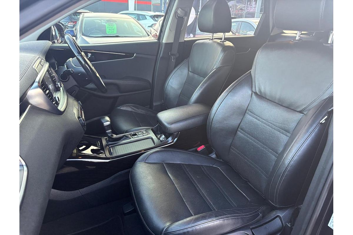 2019 Kia Sorento SLi UM