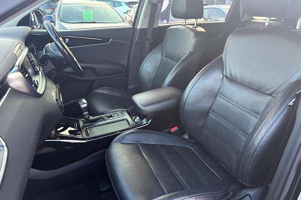 2019 Kia Sorento SLi UM
