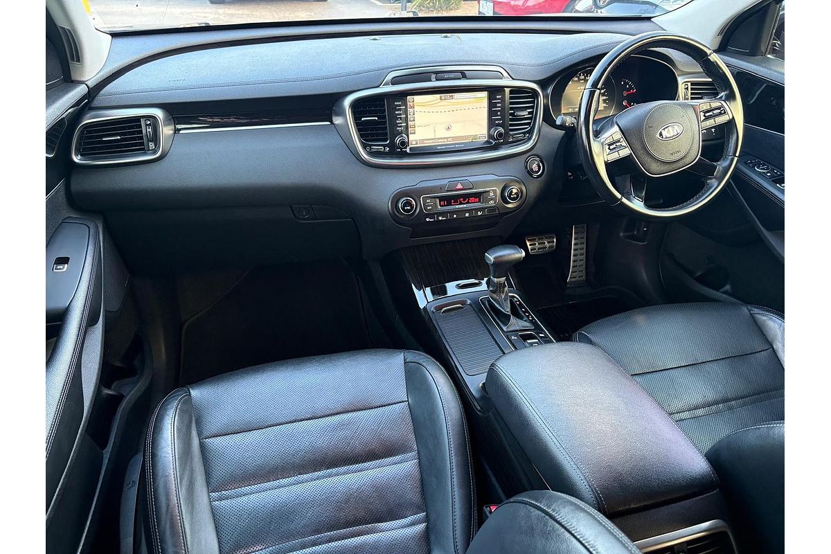 2019 Kia Sorento SLi UM