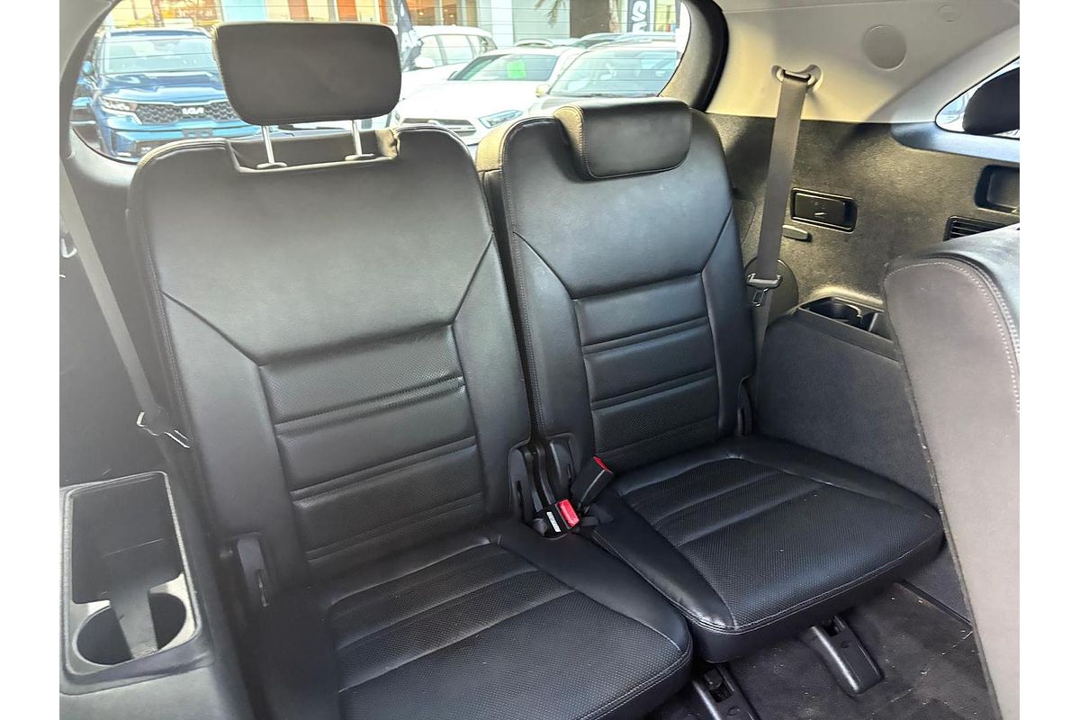 2019 Kia Sorento SLi UM
