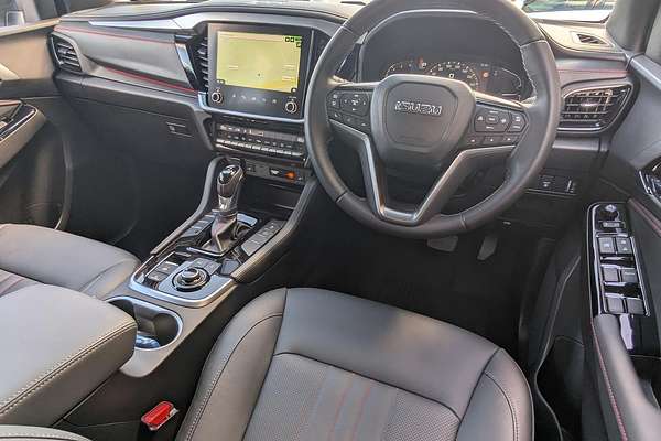2025 Isuzu MU-X X-TERRAIN