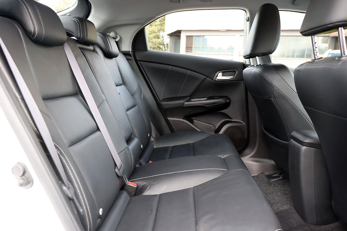 2013 Honda Civic VTi-L 9th Gen