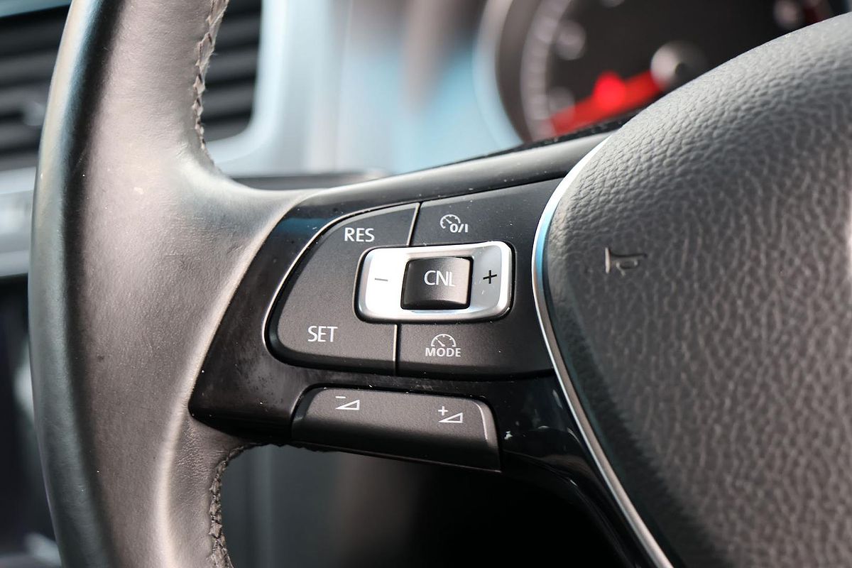 2013 Volkswagen Golf 90TSI 7
