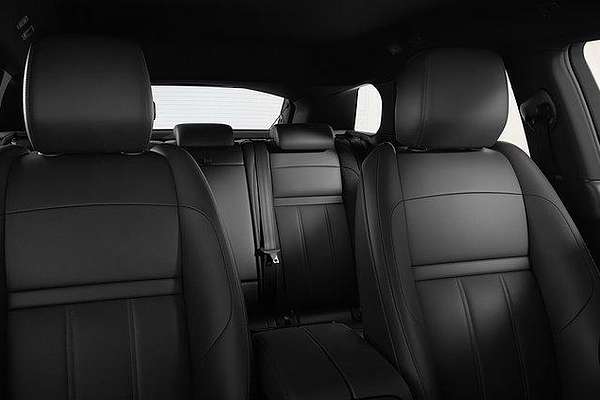 2025 Land Rover Range Rover Evoque P250 Dynamic SE L551