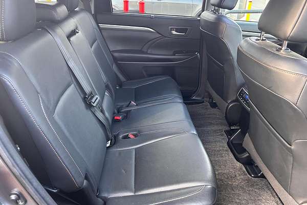 2017 Toyota Kluger Grande GSU55R