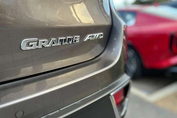 2017 Toyota Kluger Grande GSU55R