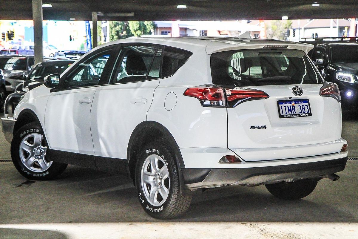 2016 Toyota RAV4 GX ZSA42R
