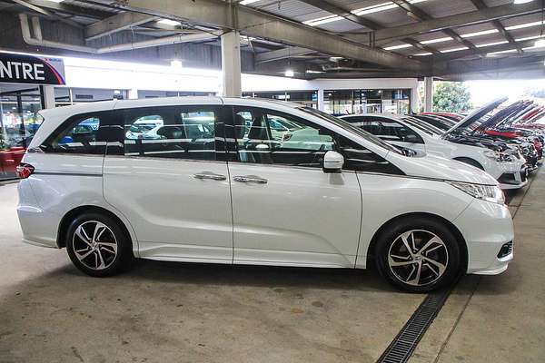 2017 Honda Odyssey VTi-L 5th Gen