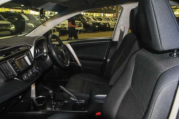 2016 Toyota RAV4 GX ZSA42R