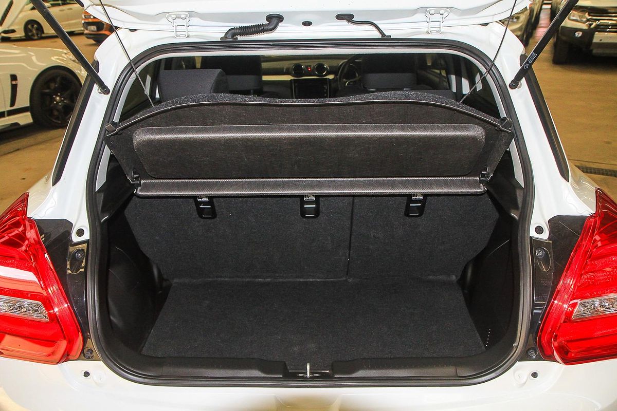 2023 Suzuki Swift GL AZ Series II