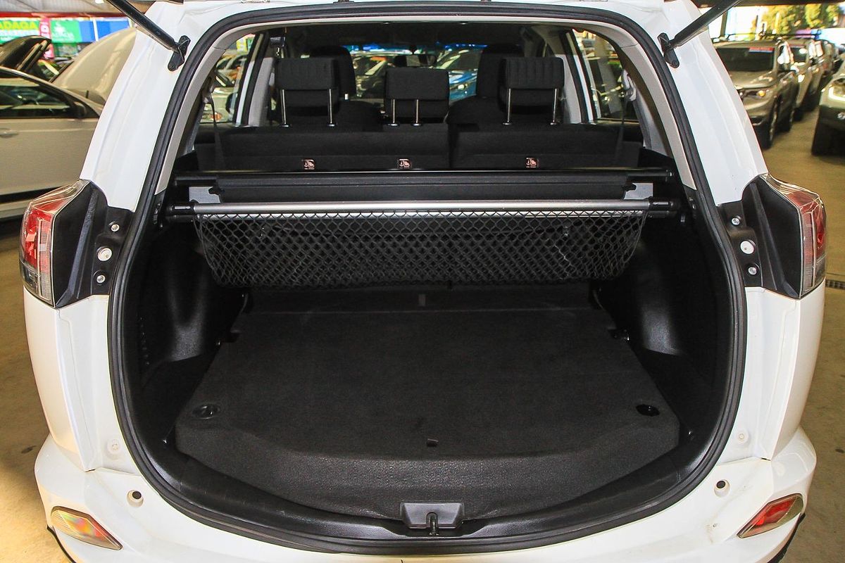 2016 Toyota RAV4 GX ZSA42R